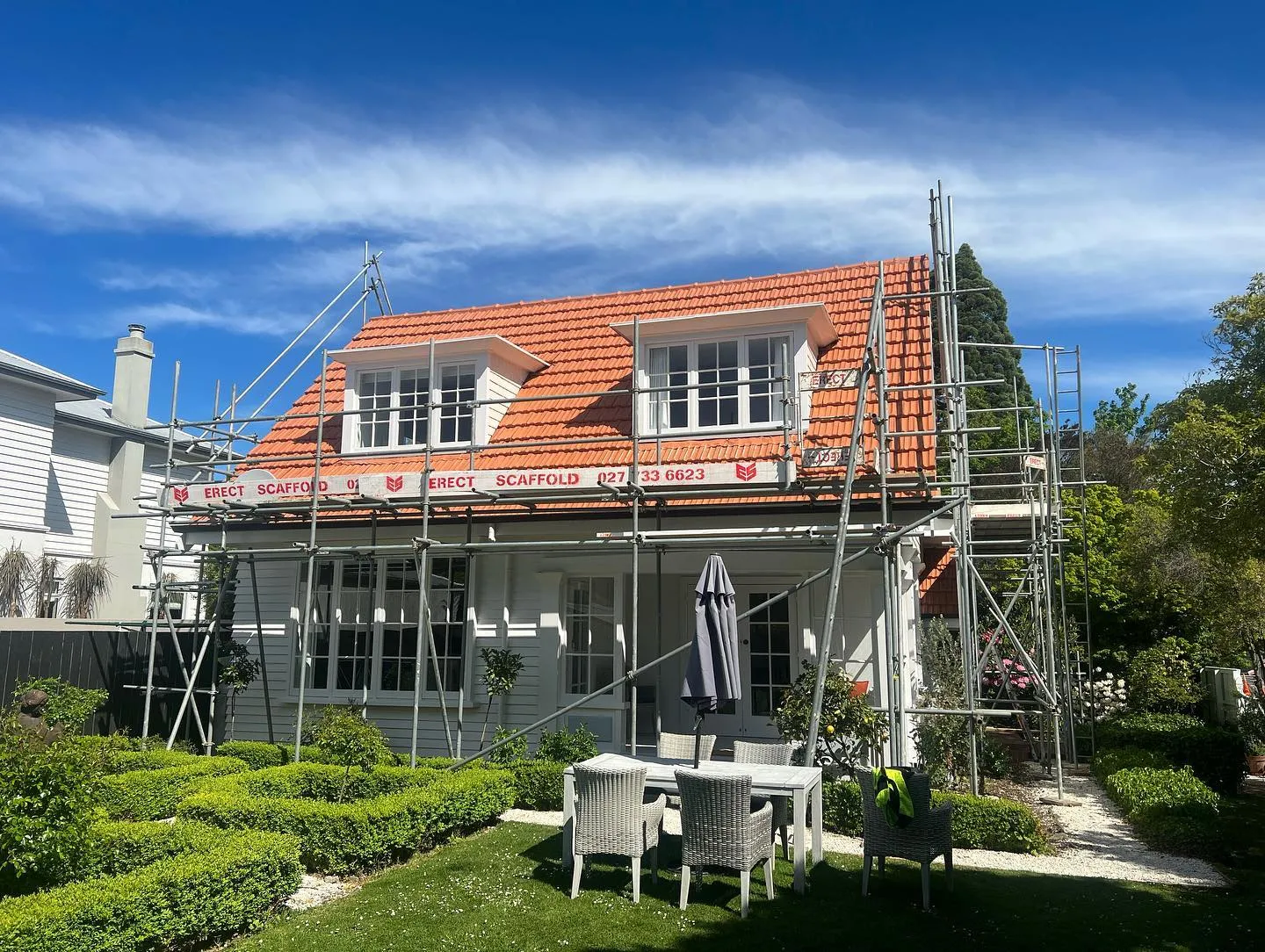 Residential tile roof restoration